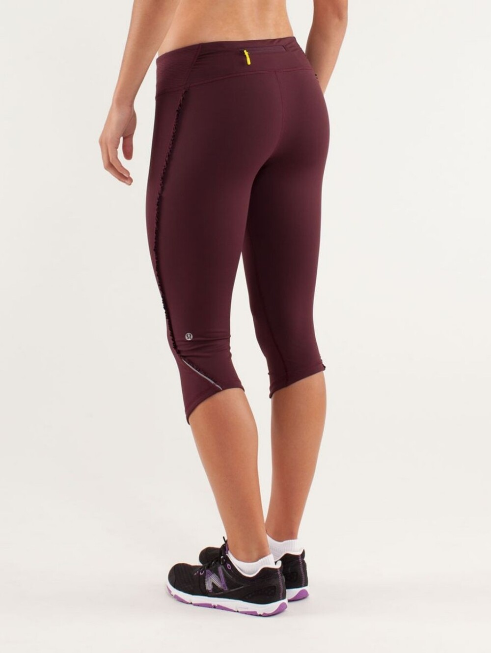 Lululemon Run: Fast And Free Crop Bordeaux Drama / Tonka Stripe Bordeaux Drama